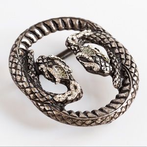 Double Snake Head Crystal Belt Buckle